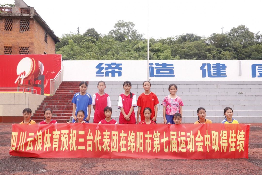 60ed313f-0764-4a7f-b726-558bac10006a.jpg
