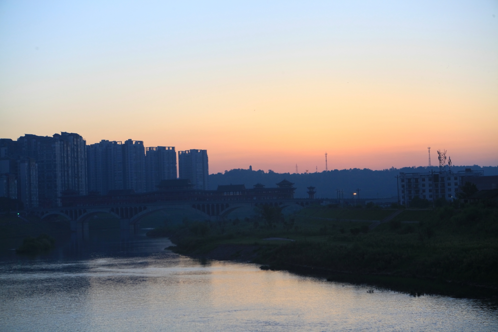 094455r74nnpnlo73nzvlk.jpg