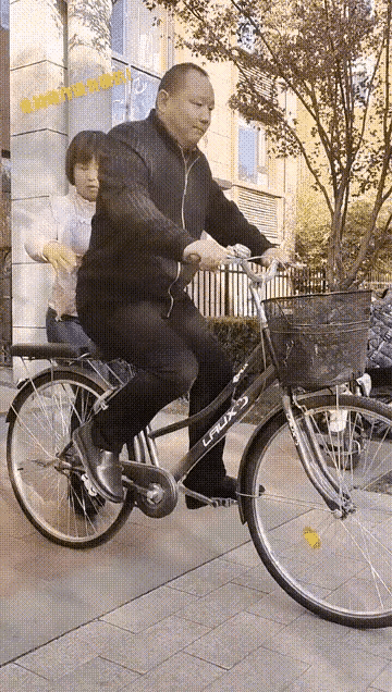 front2_0_1871_lv1uXD7W_swXu3vXzyb49aLiTn_u.1639475804_17_56_53.gif