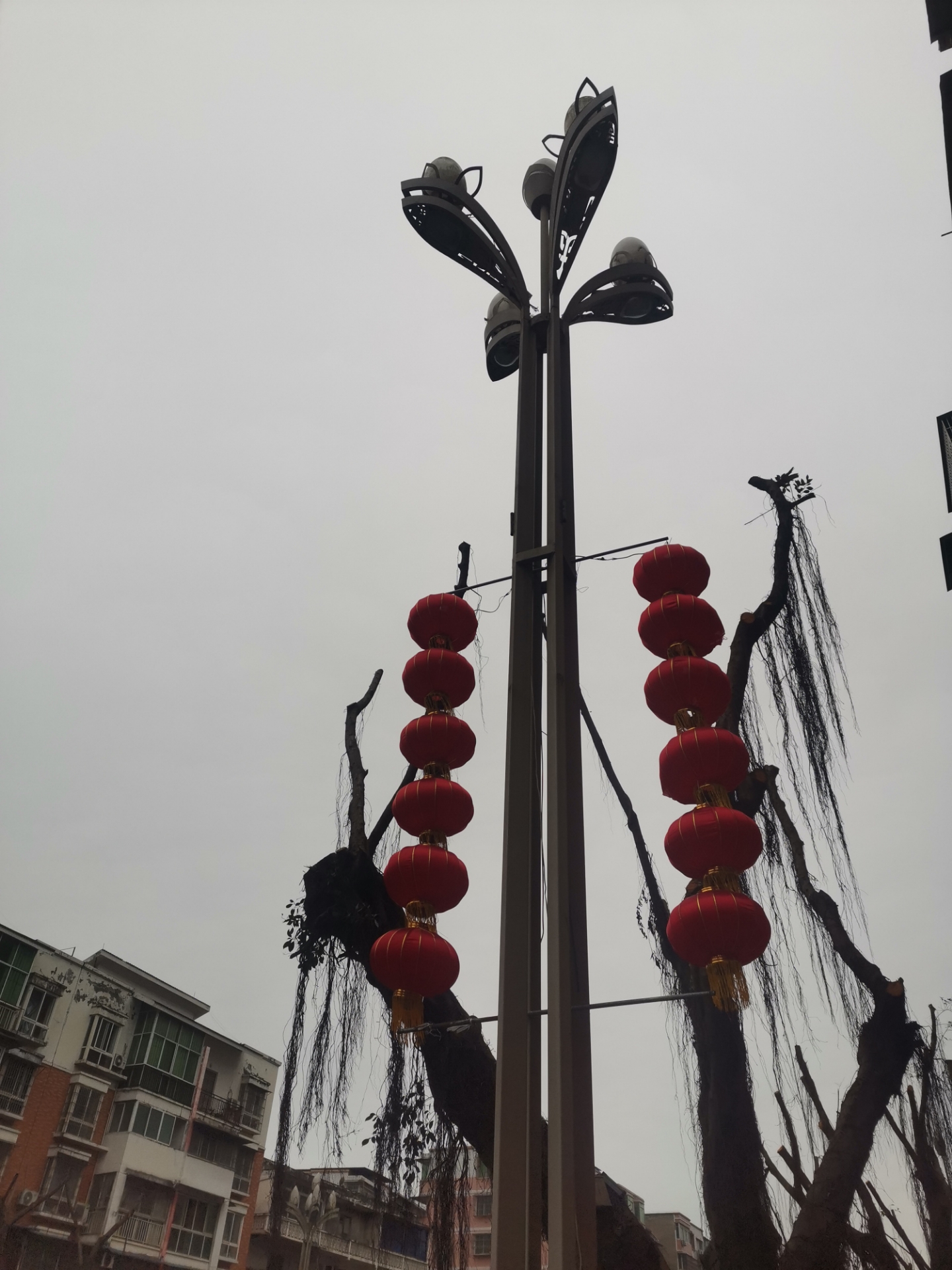 20220126001505front2_0_10610_Fux9QateQqUMJuMFbHehKZU7YvzL.jpg