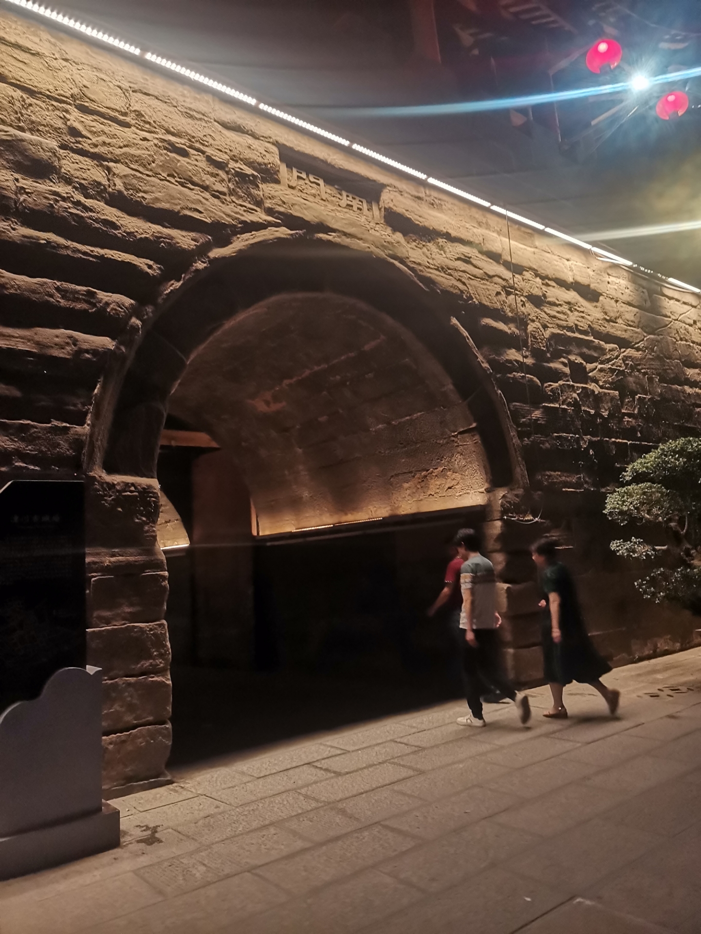 20220607232348front2_0_10610_FghAIbWEmj5suv4tjvw-KeNDvqM-.jpg