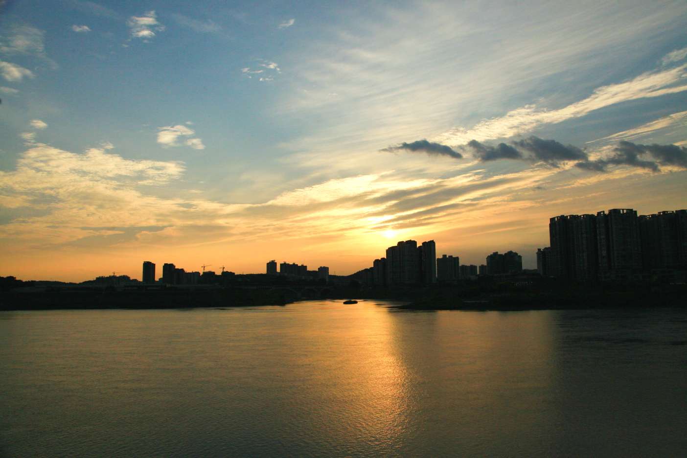 20220614094041front2_0_8860_FpRM_eIIjqutxQQQelqviwSK8BF_.jpg