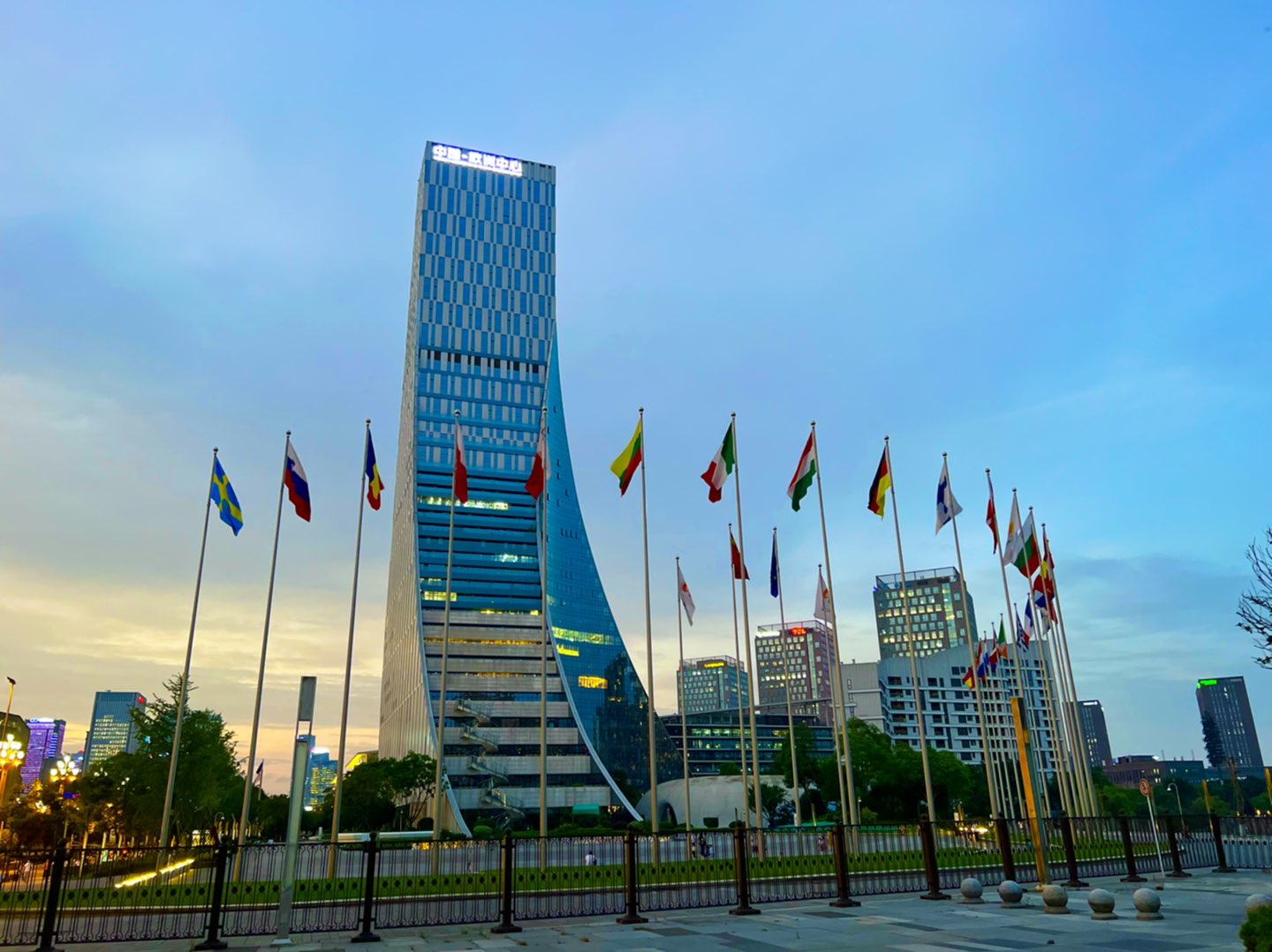 20220801080018front1_0_32715_FkPAVouOWtdUa8UYmvo_yvskXWfv.jpg