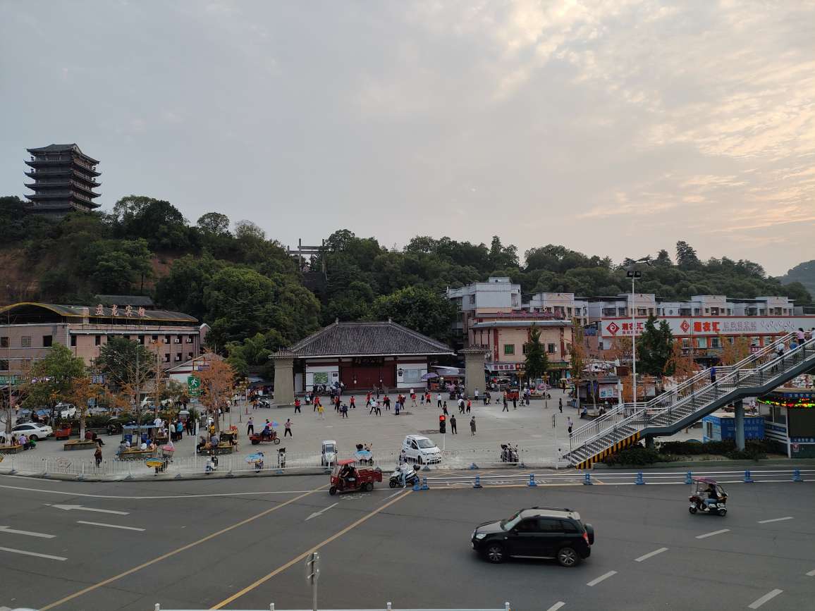 20220910182020front2_0_47223_FqIaKa_pzC9Vk23gMkEOgPC7q32B.jpg