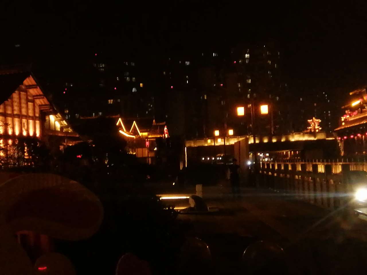 20230311210115front2_0_9416_FsW_QzboIP5fx6H2Ocve3DaIQdrM.jpg