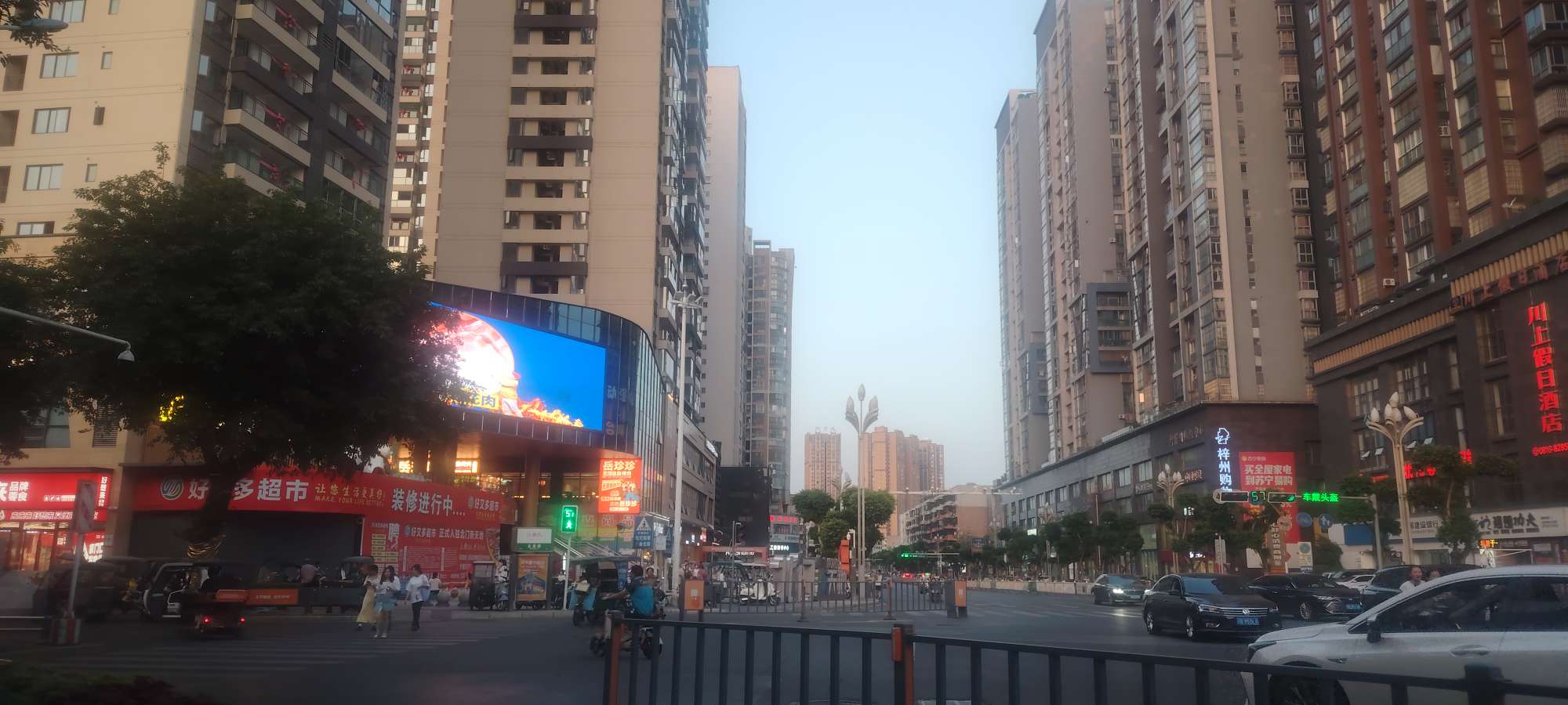 20250618040637front2_0_10610_FpCZvJM4I8zWOoAUXXJr77YMjS6r.jpg