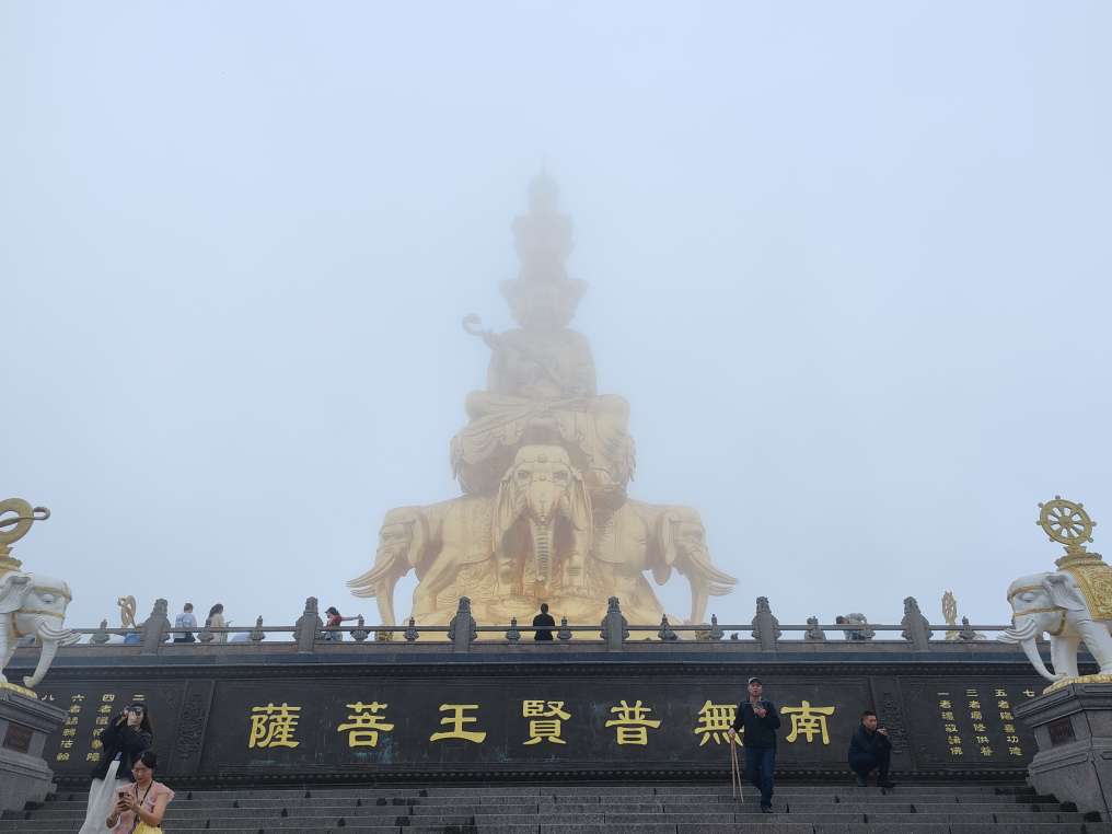 20250717092349front2_0_4215_Fotc0wkJ_vftT2Qhan79T4aT74uL.jpg