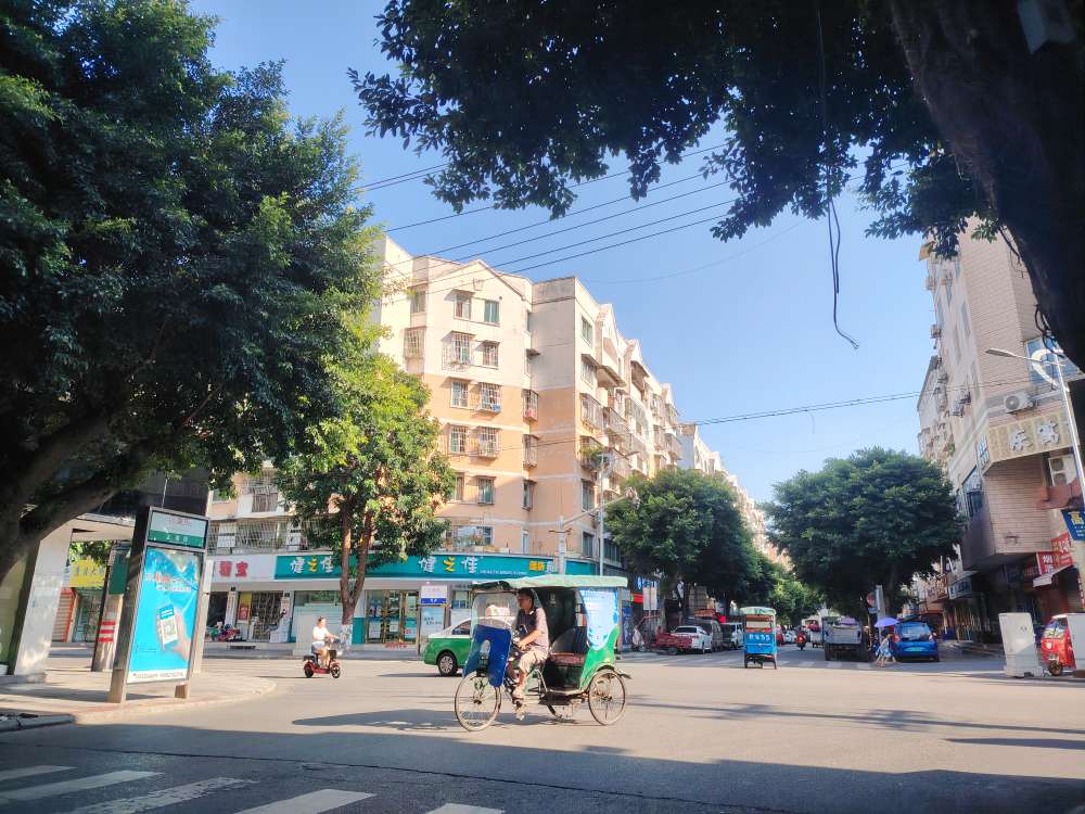 20250808041359front2_0_10610_FkUt2zwWx3m2qU80-vZ6yXp8npPj.jpg
